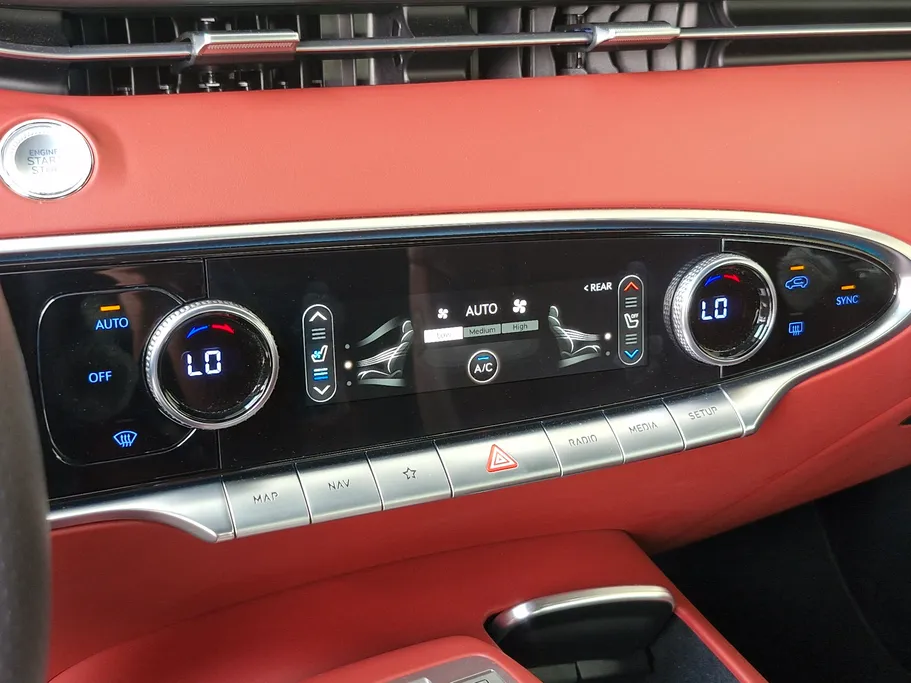 2023 Genesis GV70 Royal Sport 