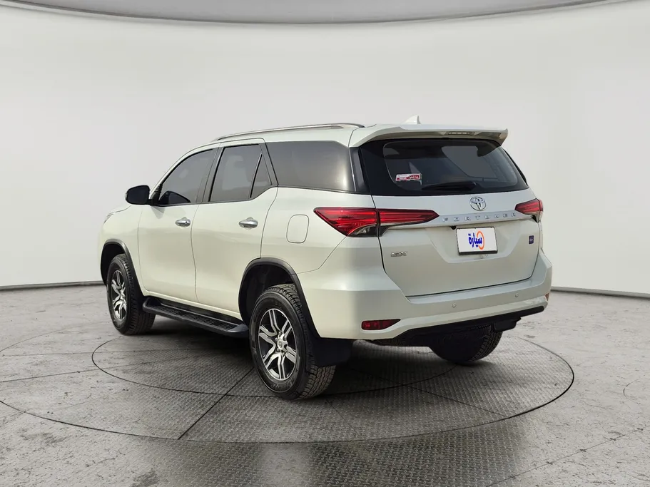 2022 Toyota Fortuner GX2 4x4 