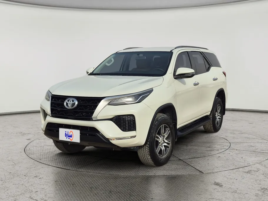 2022 Toyota Fortuner GX2 4x4 