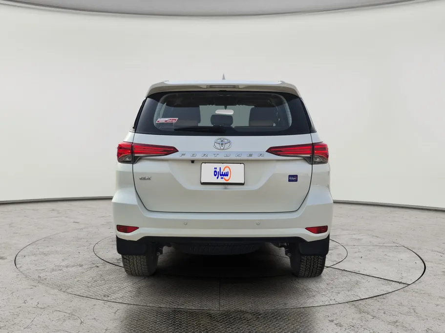 2022 Toyota Fortuner GX2 4x4 
