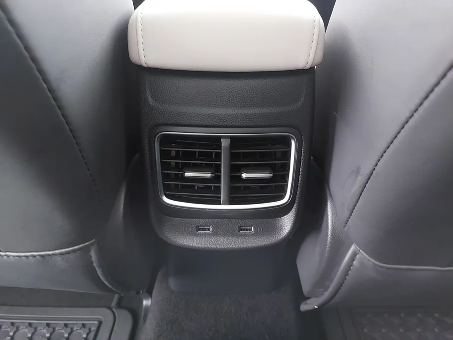 ام جي ZS LUX 2022 