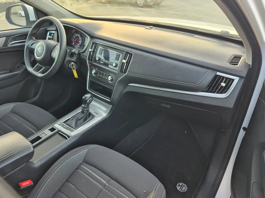 2022 MG RX5 STD 