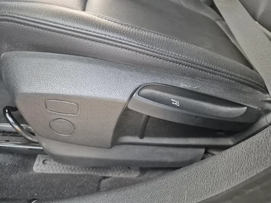 2021 BMW X Series 2 S Drive 20I 