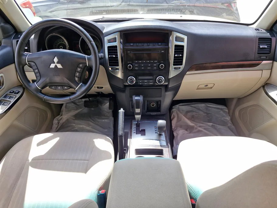 ميتسوبيشي باجيرو GLS 5Doors 2020 