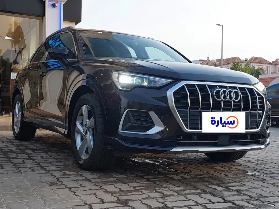 2021 Audi Q3 35 TFSl 