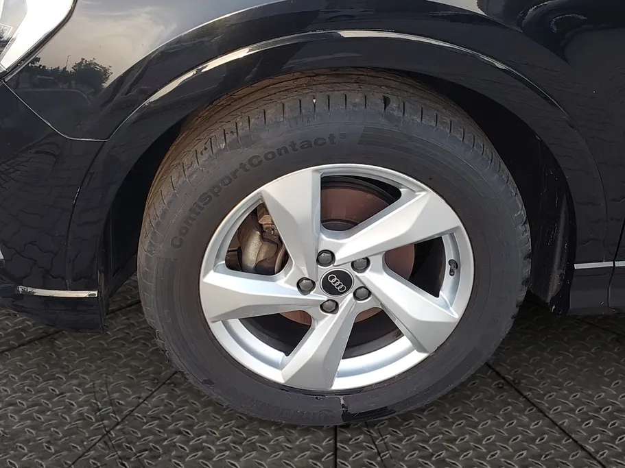 2021 Audi Q3 35 TFSl 
