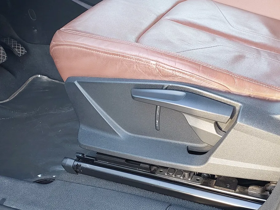 2021 Audi Q3 35 TFSl 