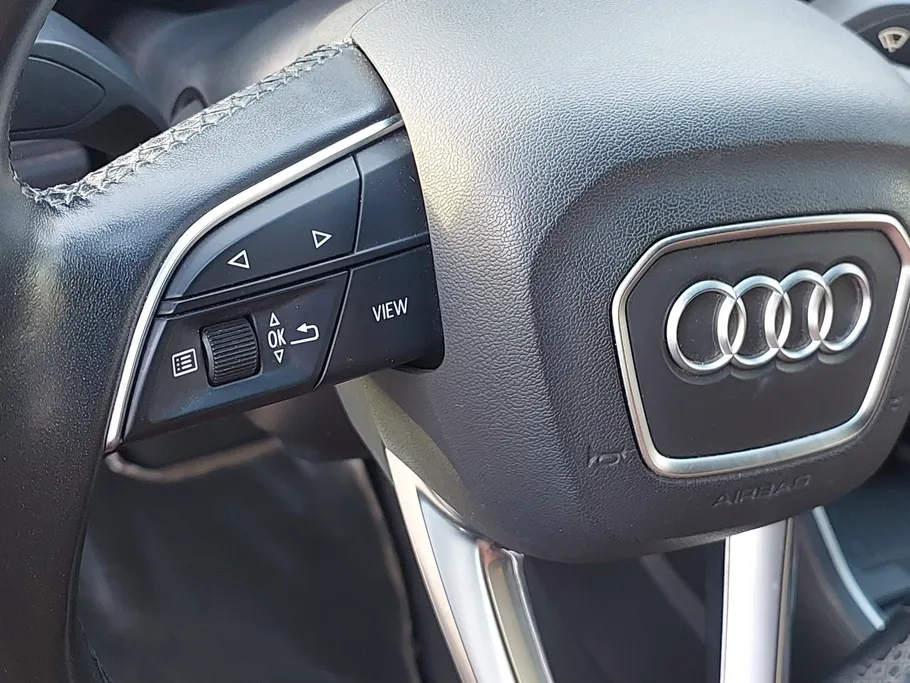 2021 Audi Q3 35 TFSl 