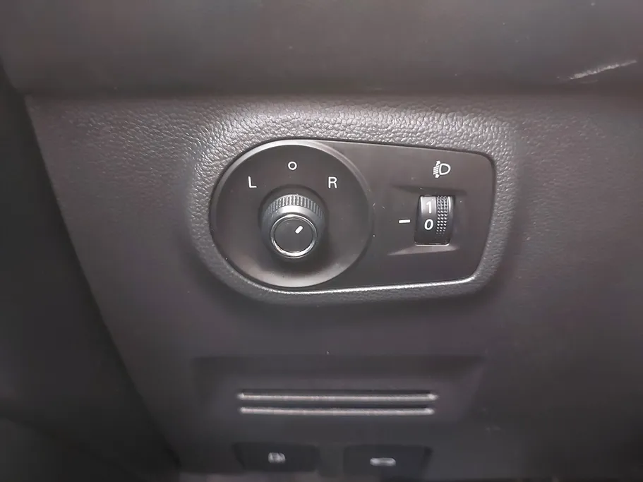 2023 MG ZS STD 