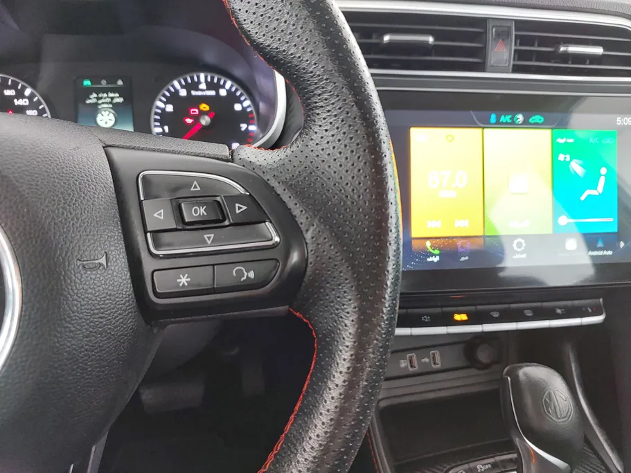 2023 MG ZS STD 