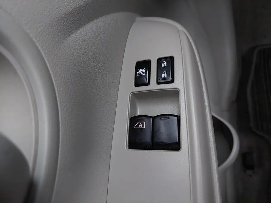 2022 Nissan Sunny Classic 