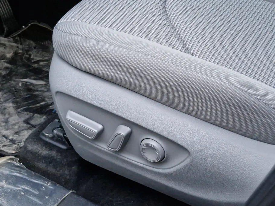 2025 Toyota Highlander GLE 