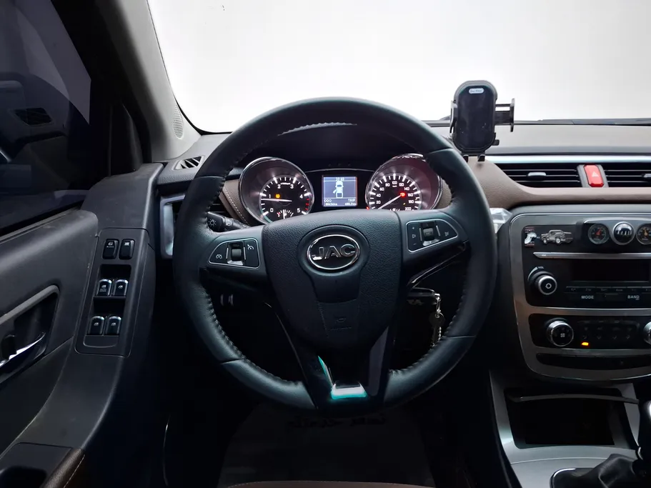 JAC T8 2WD 2023 