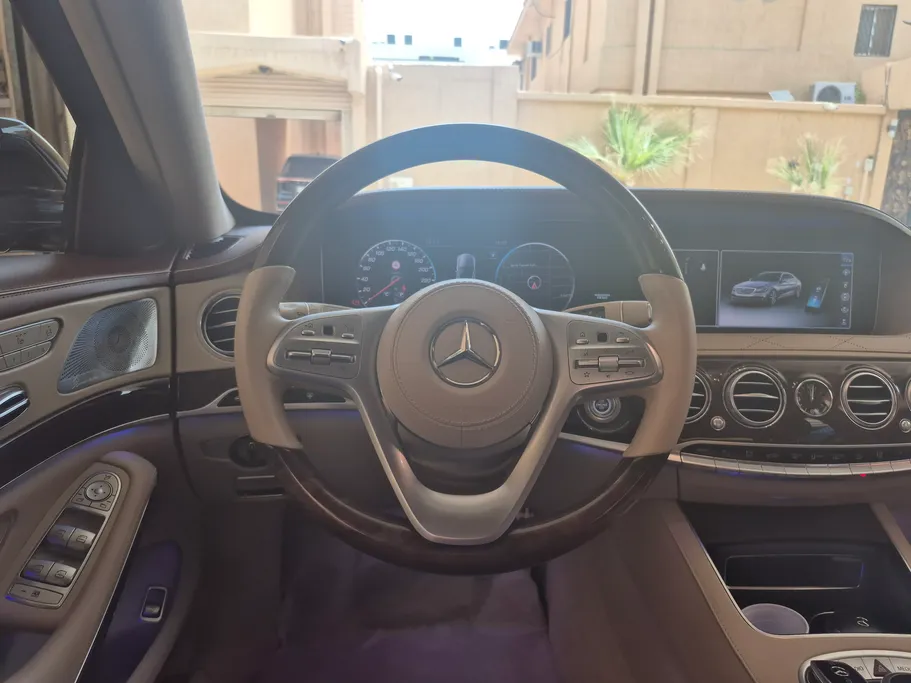 مرسيدس اس كلاس 560 2019 