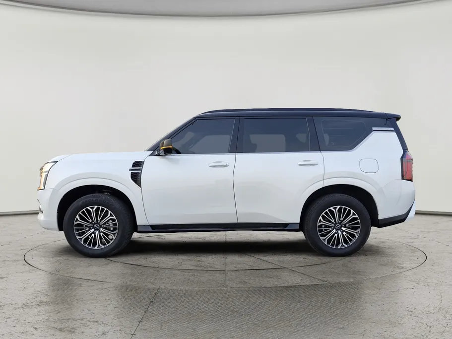 2025 Nissan Patrol Platinum 