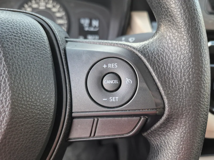2024 Toyota Corolla XLI 