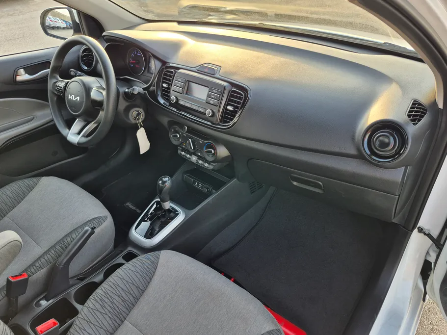 2023 Kia Pegas LX 