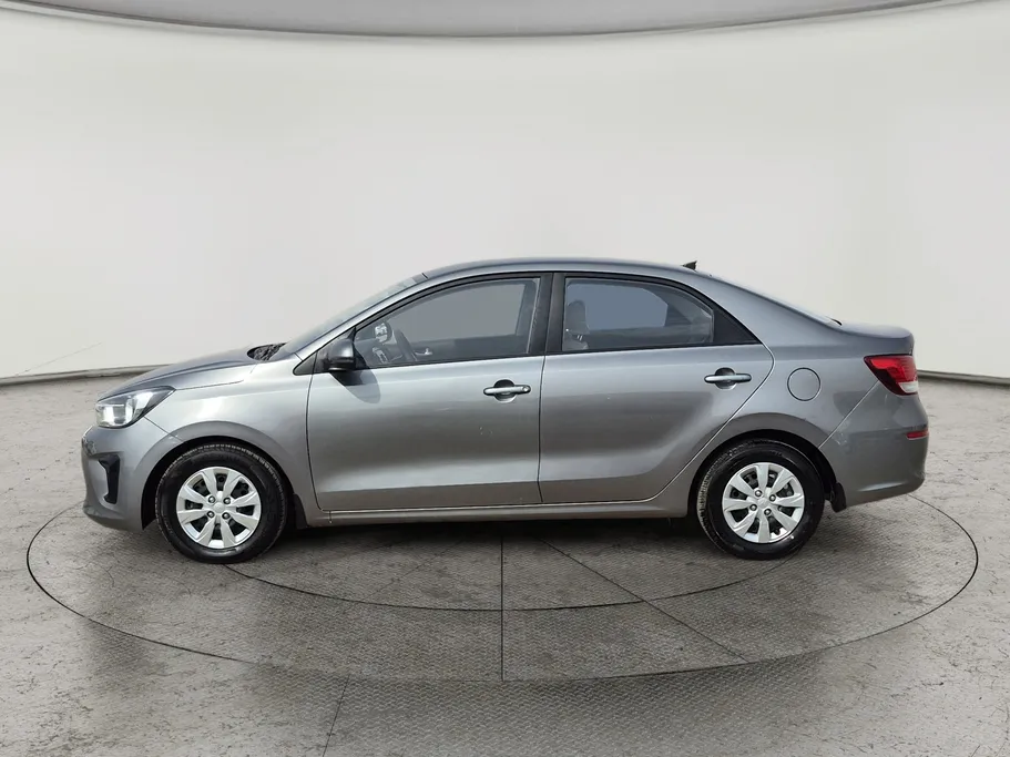 2022 Kia Pegas LX 