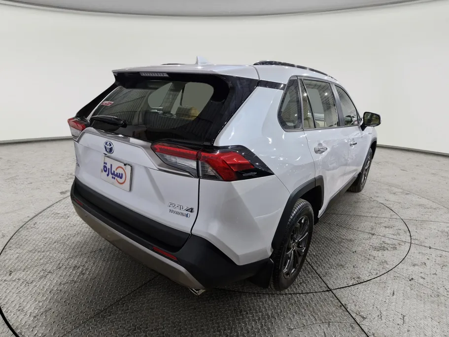 2024 Toyota RAV4 LTD Hybrid  