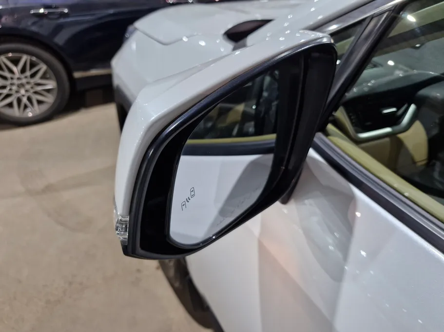 2024 Toyota RAV4 LTD Hybrid  