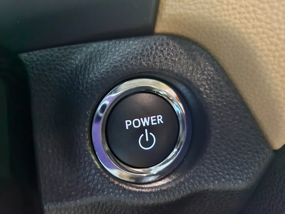 2024 Toyota RAV4 LTD Hybrid  