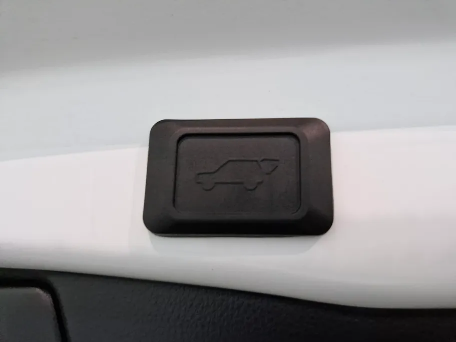 2024 Toyota RAV4 LTD Hybrid  