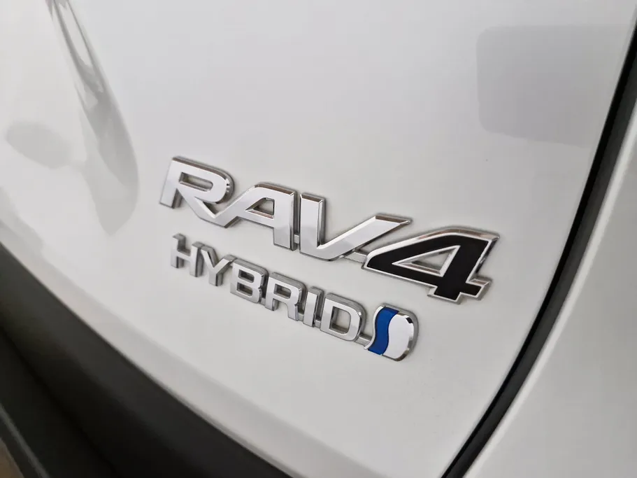 2024 Toyota RAV4 LTD Hybrid  
