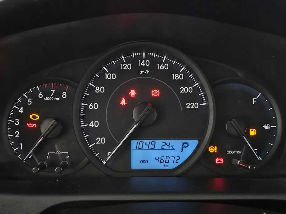 2022 Toyota Yaris  Y 