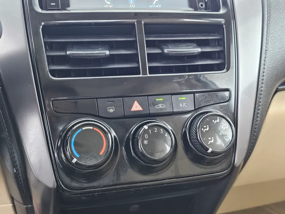 2022 Toyota Yaris  Y 