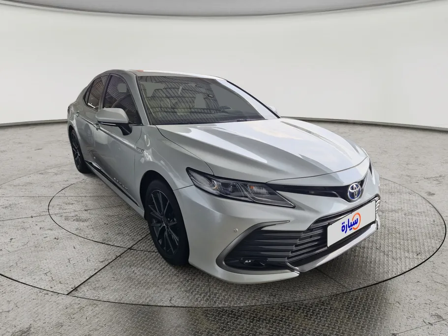 2024 Toyota Camry  GLE HEV  