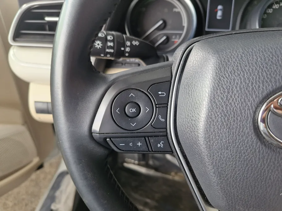2024 Toyota Camry  GLE HEV  