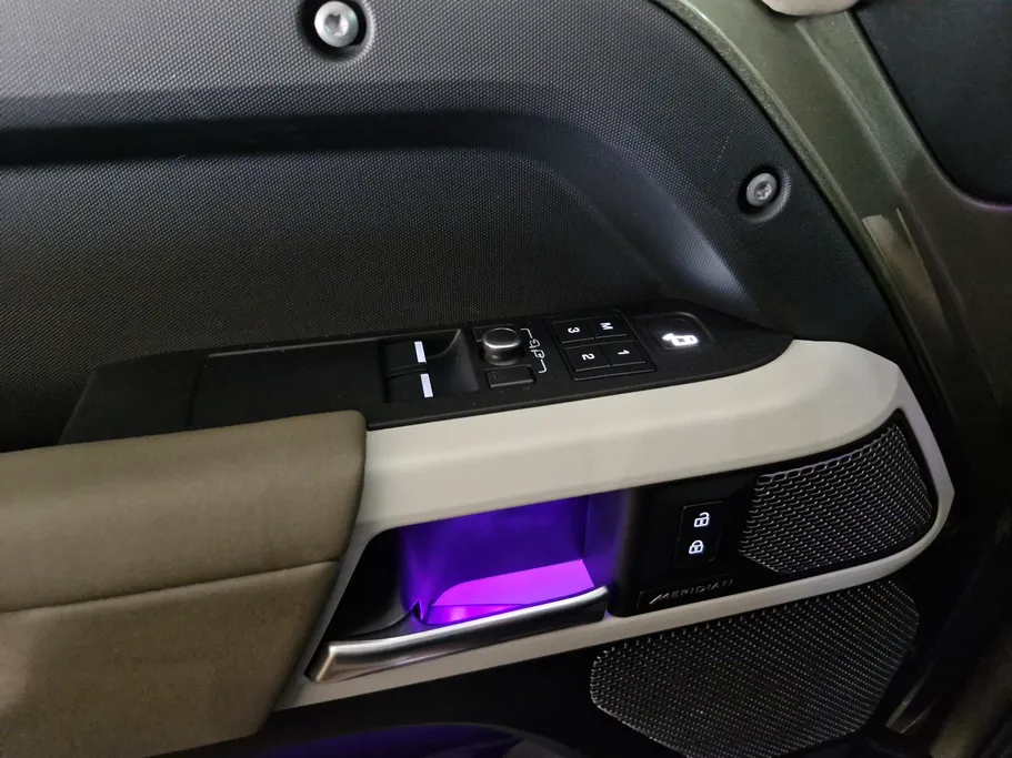 2022 Range Rover Defender X P400 