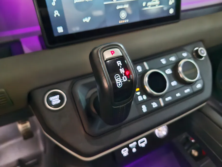 2022 Range Rover Defender X P400 