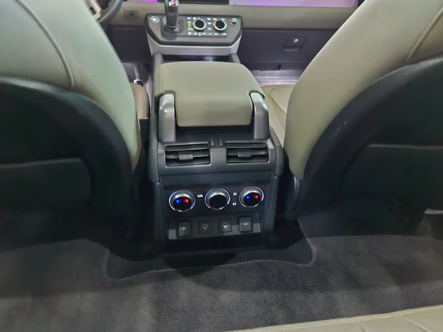 2022 Range Rover Defender X P400 