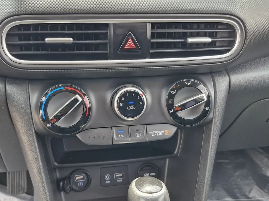 2020 Hyundai Kona SMART 