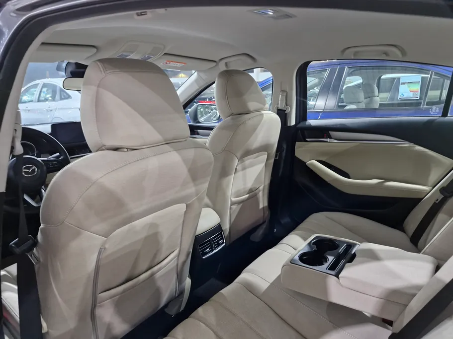 2025 Mazda 6 S 