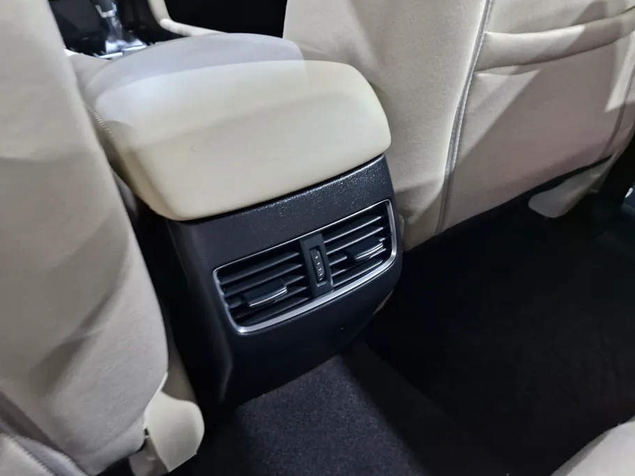 2025 Mazda 6 S 