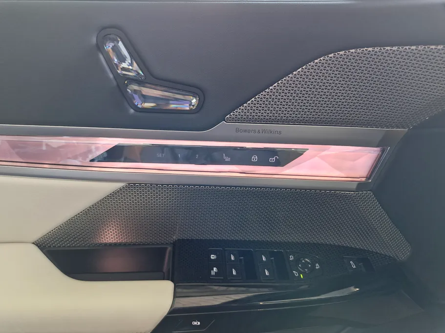 2024 BMW 7 Series 735i 