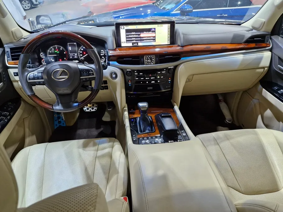 2020 Lexus LX 570 S 
