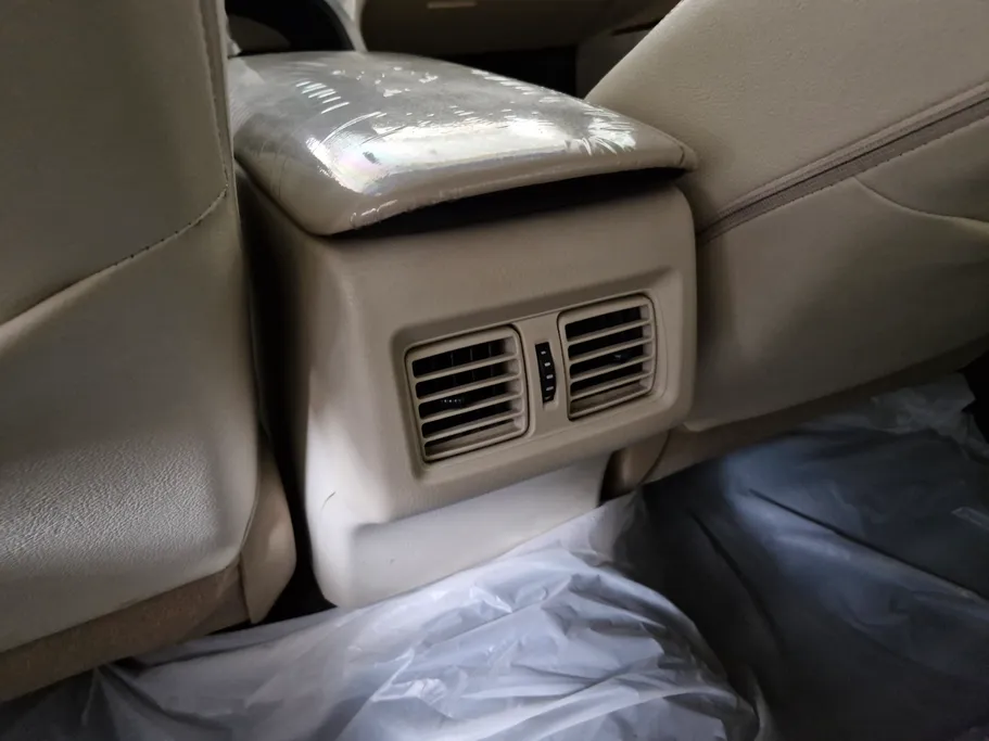 2023 Toyota Camry  GLEX 
