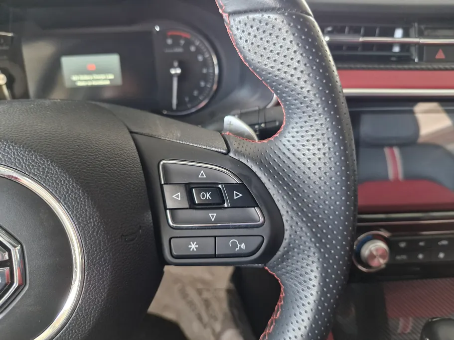 2022 MG 6 LUX 