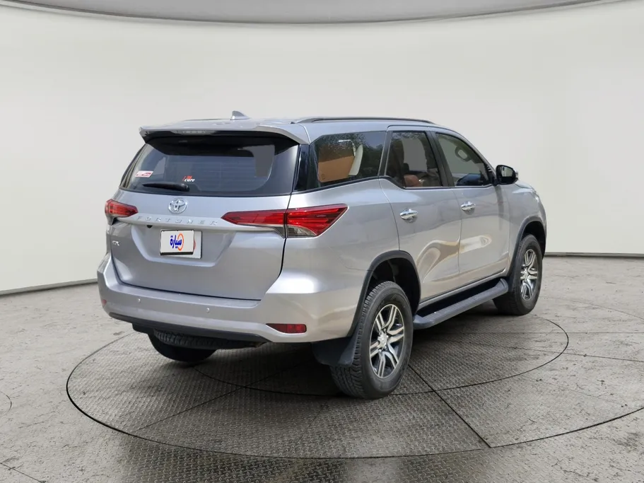 2023 Toyota Fortuner GX 