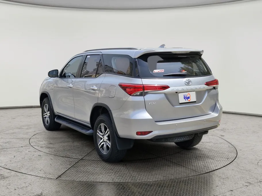 2023 Toyota Fortuner GX 