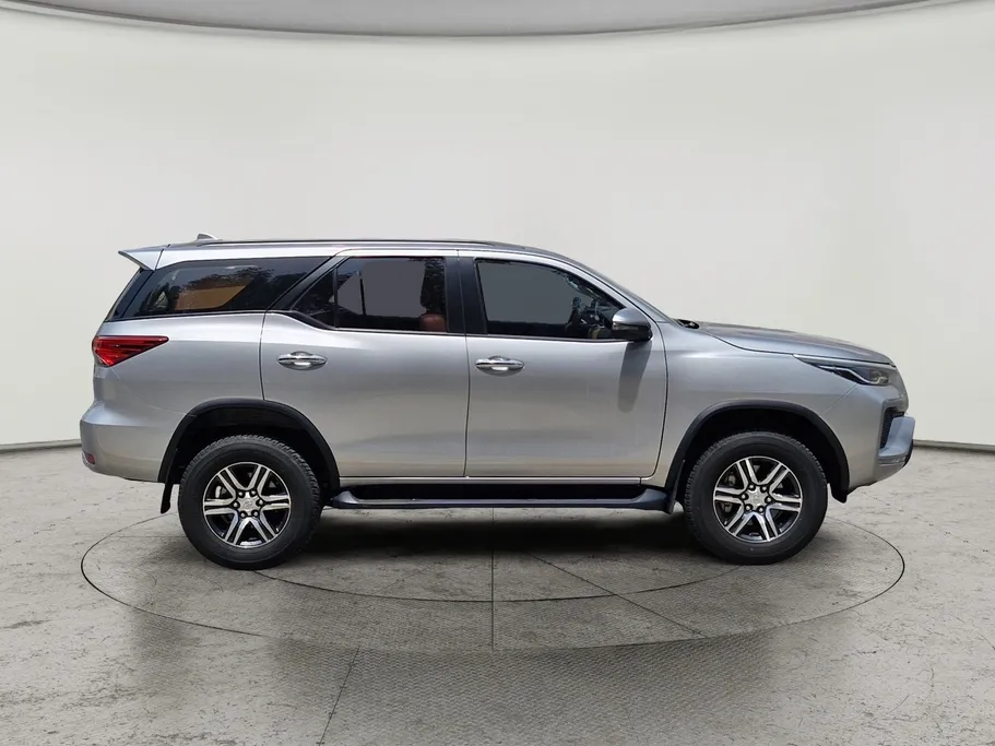 2023 Toyota Fortuner GX 
