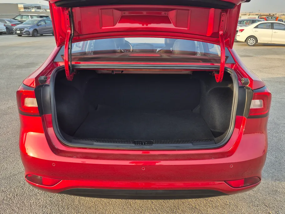 2022 MG 5 LUX 