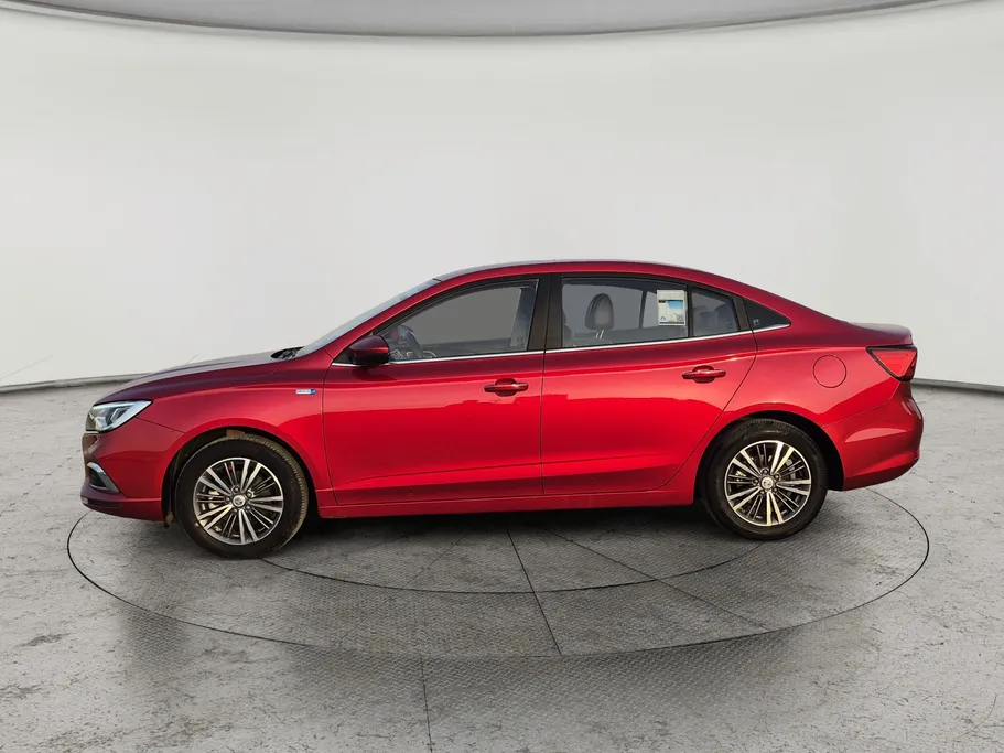 2022 MG 5 LUX 