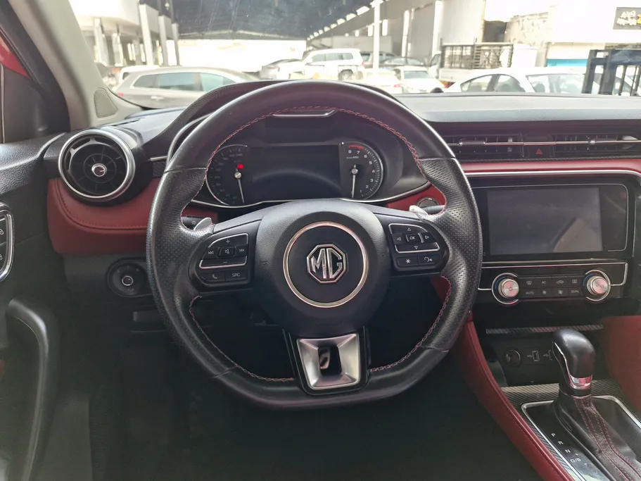 2020 MG 6 LUX 