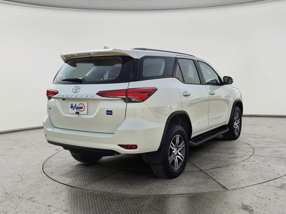 2022 Toyota Fortuner GX 
