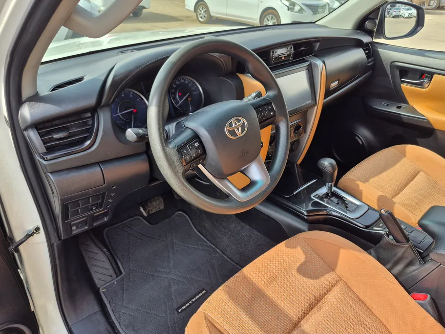 2022 Toyota Fortuner GX 