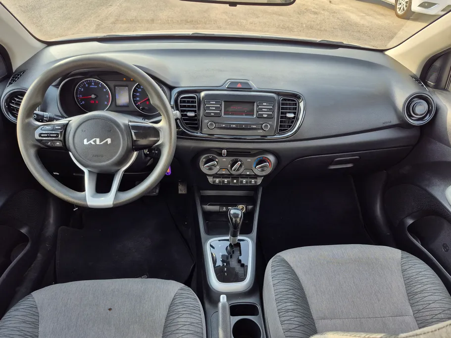2023 Kia Pegas LX 